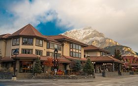 Elk Avenue Hotel Banff
